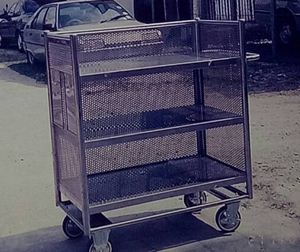 ชั้นวางของสแตนเลสแบบมีล้อ เชียงใหม่ ชั้นวางของสแตนเลสแบบมีล้อ เชียงใหม่